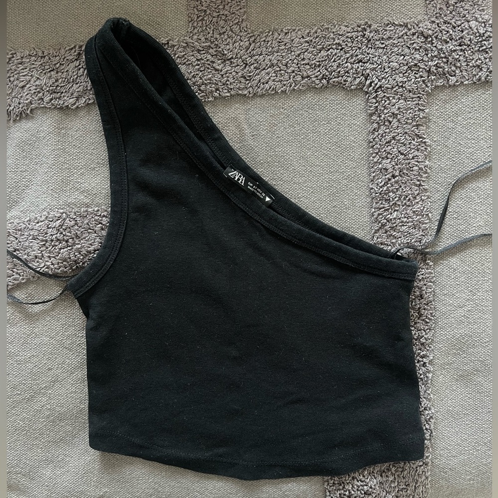 Zara Black One Shoulder Crop Top